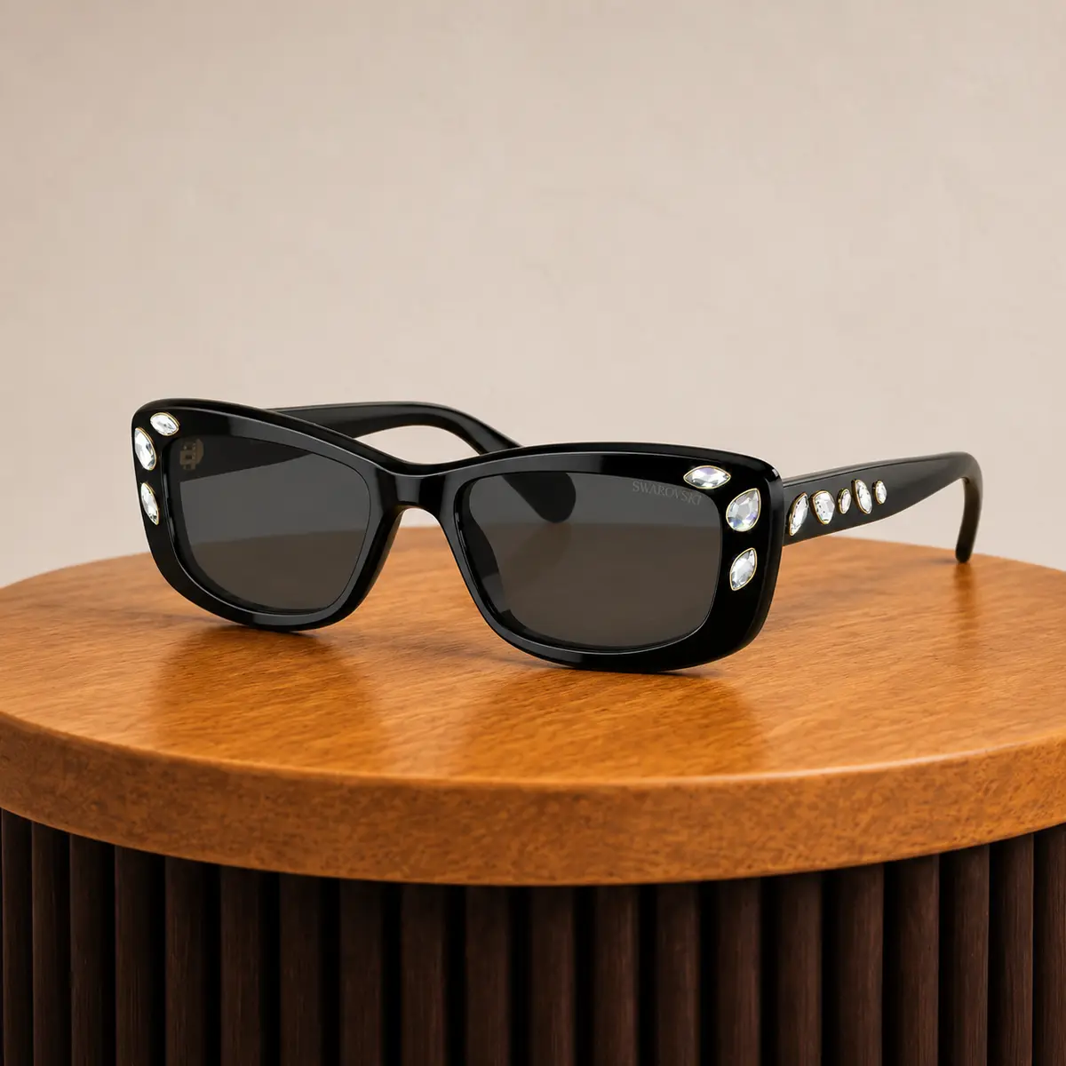 نظارة شمسية Swarovski SK6008 بإطار دائري للنساء